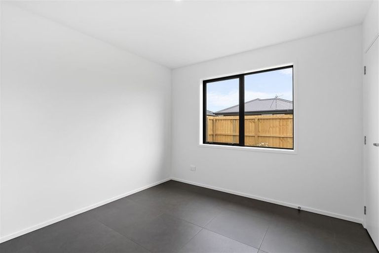 Photo of property in 32 Rubicon Place, Hei Hei, Christchurch, 8042