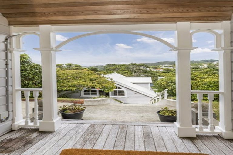 Photo of property in 20 Plunket Street, Kelburn, Wellington, 6012