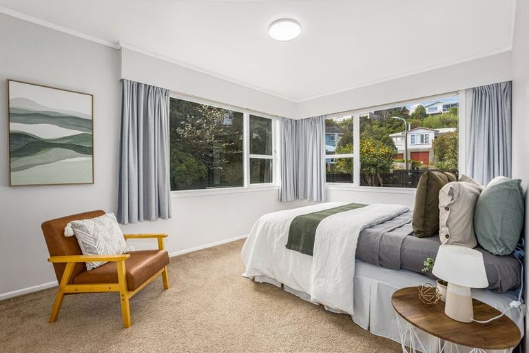 Photo of property in 9 Brora Crescent, Papakowhai, Porirua, 5024