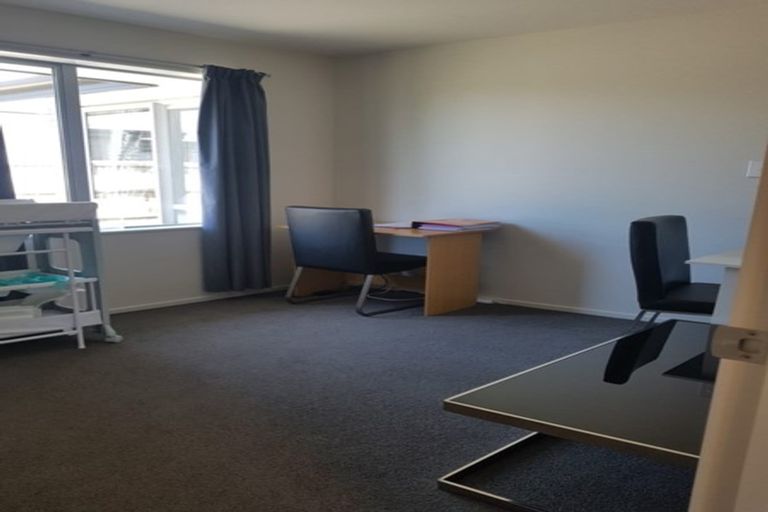 Photo of property in 60 Shadbolt Lane, Rolleston, 7614