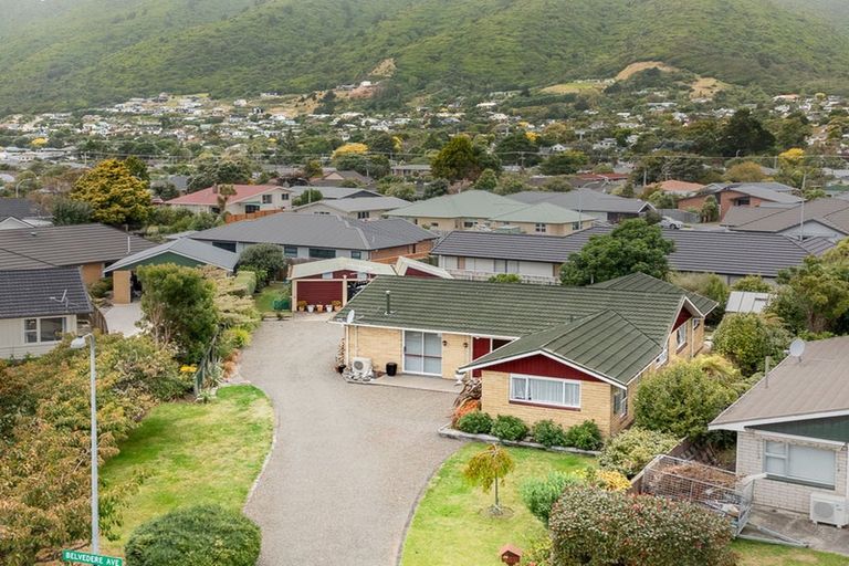 Photo of property in 15 Belvedere Avenue, Waikanae, 5036