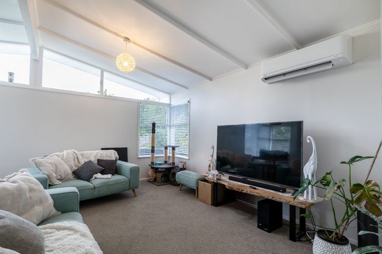 Photo of property in 190 Golf Road, Titirangi, Auckland, 0604