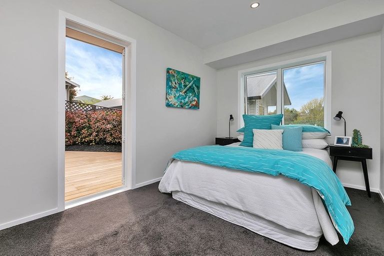 Photo of property in 1/4 Denby Lane, Northcote Point, Auckland, 0627