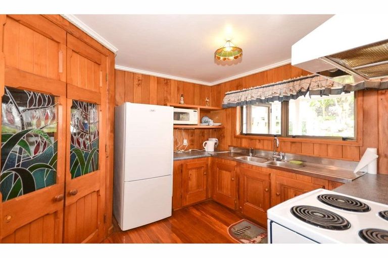 Photo of property in 28 Rangitane Loop Road, Kerikeri, 0294