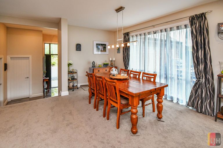 Photo of property in 430 Twilight Road, Brookby, Manurewa, 2576