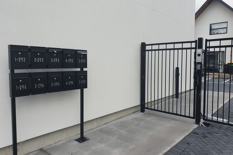 Photo of property in 4/294 Hereford Street, Christchurch Central, Christchurch, 8011