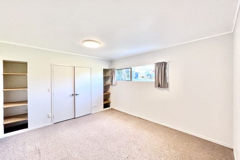 Photo of property in 1/43 Nigel Road, Browns Bay, Auckland, 0630