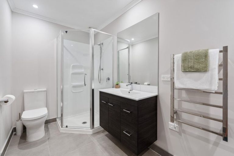 Photo of property in 24 Pukewhero Rise, Westgate, Auckland, 0614