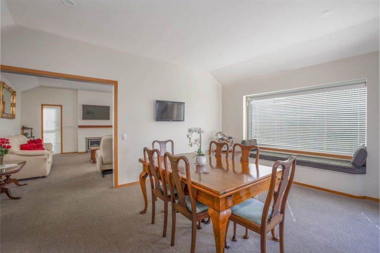 Photo of property in 11 The Circle, Nukuhau, Taupo, 3330