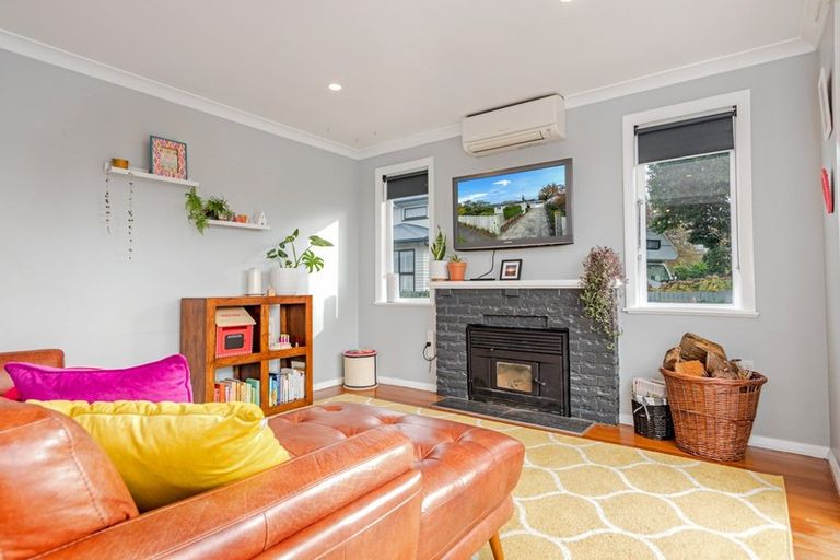 Photo of property in 51 Lincoln Street, Ashhurst, 4810