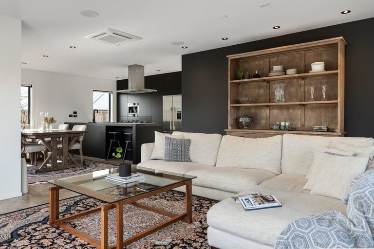 Photo of property in 24 Puhirake Crescent, Pyes Pa, Tauranga, 3112