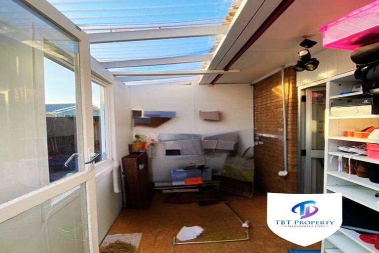 Photo of property in 1/24 Waimana Road, Conifer Grove, Takanini, 2112