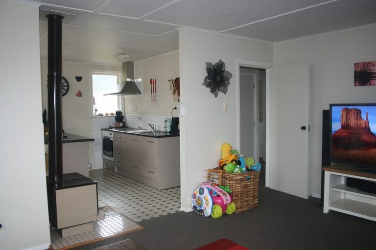 Photo of property in 14 Atkinson Street, Kawerau, 3127