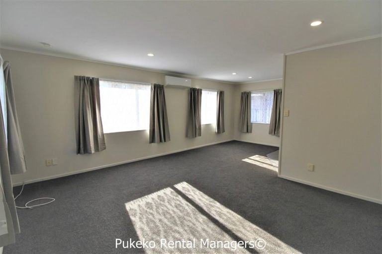 Photo of property in 32 Manston Road, Mangere, Auckland, 2022