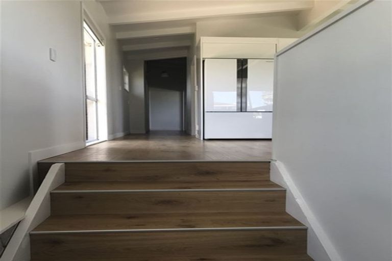 Photo of property in 21 Craig Road, Maraetai, Auckland, 2018