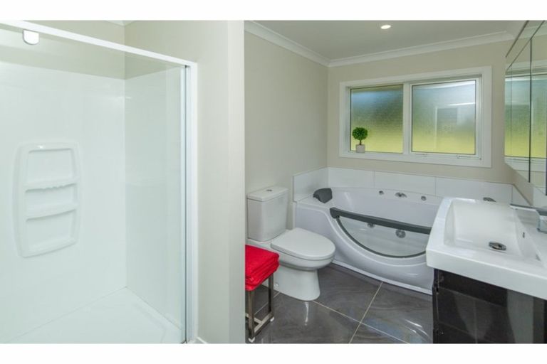 Photo of property in 108 Mill Road, Waimate, 7978