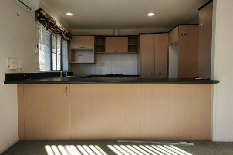 Photo of property in 19 Cate Road, Rototuna, Hamilton, 3210