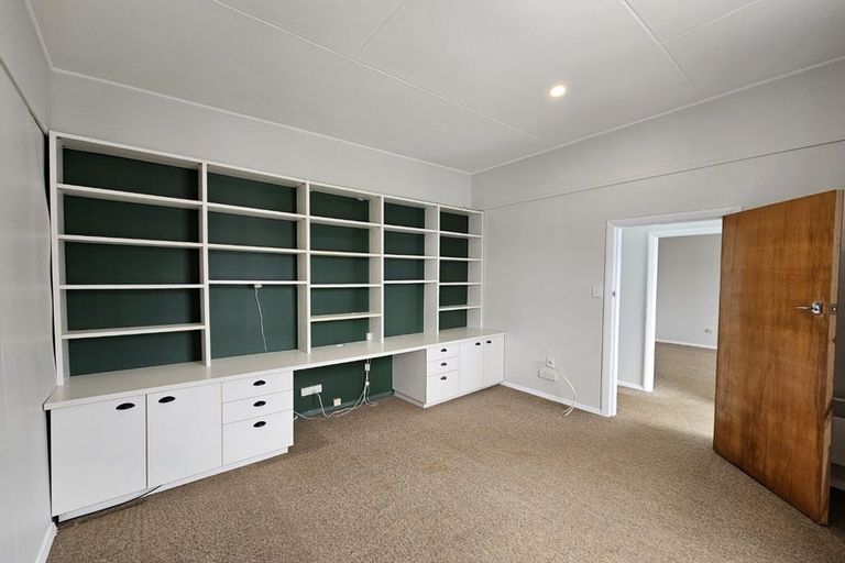 Photo of property in 105 Elizabeth Street, Mount Victoria, Wellington, 6011