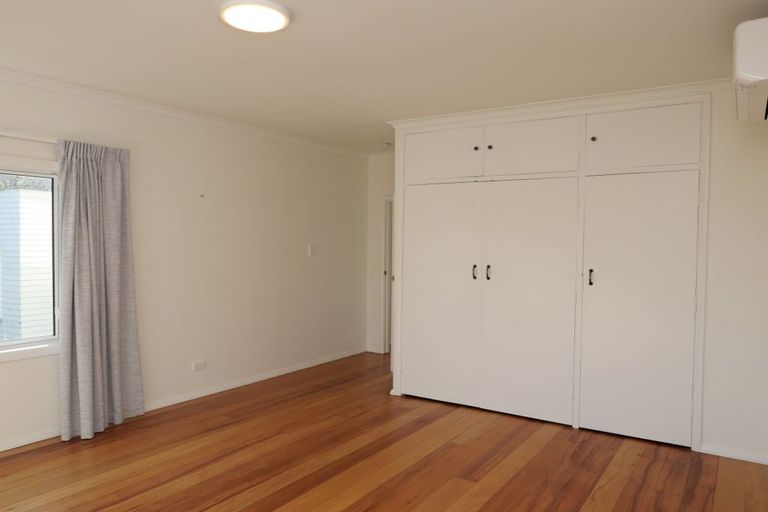 Photo of property in 39 Rangoon Street, Khandallah, Wellington, 6035