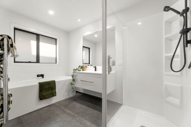 Photo of property in 14 Sarcodia Place, Papamoa Beach, Papamoa, 3118