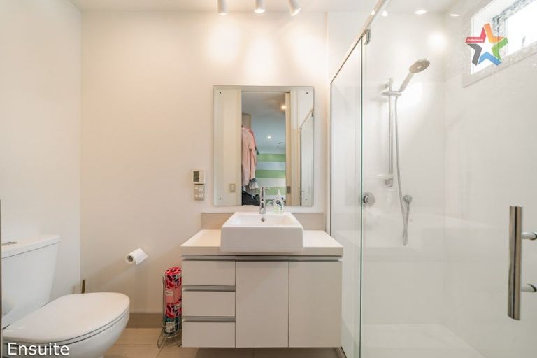 Photo of property in 3 Otonga Heights, Maungaraki, Lower Hutt, 5010