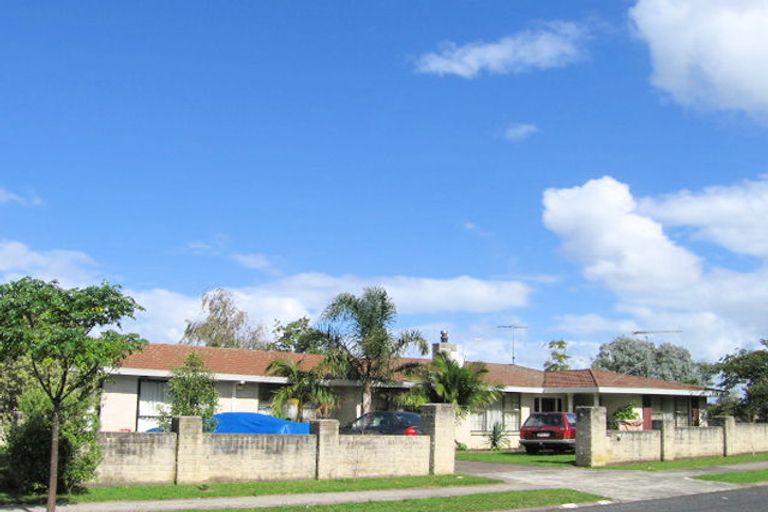 Photo of property in 38 Imogene Way, Half Moon Bay, Auckland, 2012