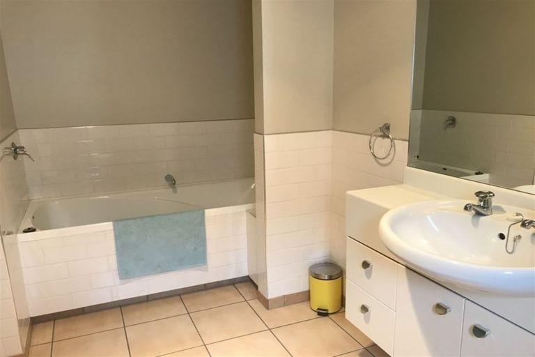 Photo of property in 24 Brockworth Place, Riccarton, Christchurch, 8011