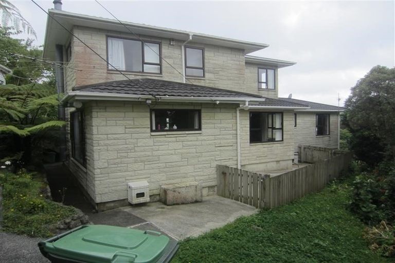 Photo of property in 13 Chester Road, Tawa, Wellington, 5028