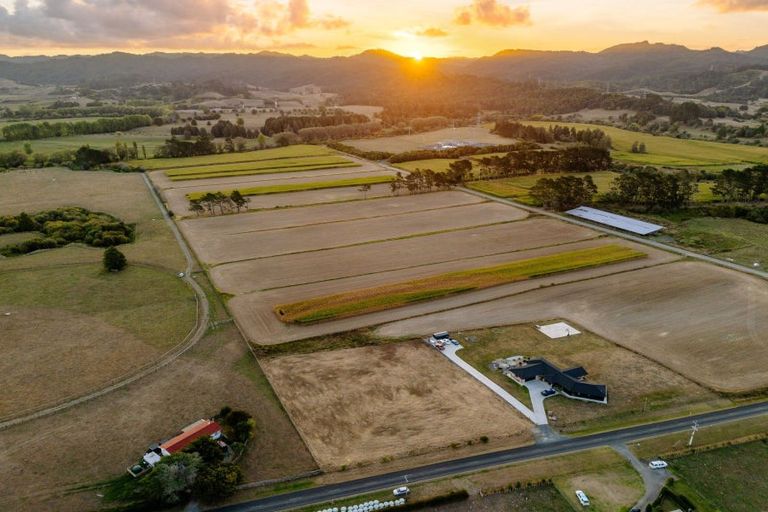 Photo of property in 218 Bedford Road, Te Kowhai, Hamilton, 3288