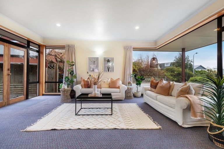 Photo of property in 8 Remarkables Crescent, Frankton, Queenstown, 9300