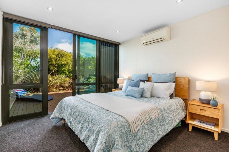 Photo of property in 24d Mandalay Terrace, Khandallah, Wellington, 6035