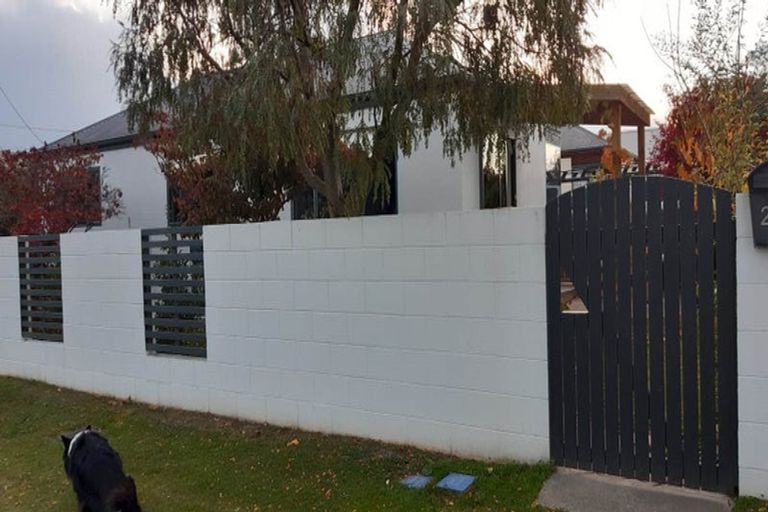 Photo of property in 22a Clutha Street, Alexandra, 9320