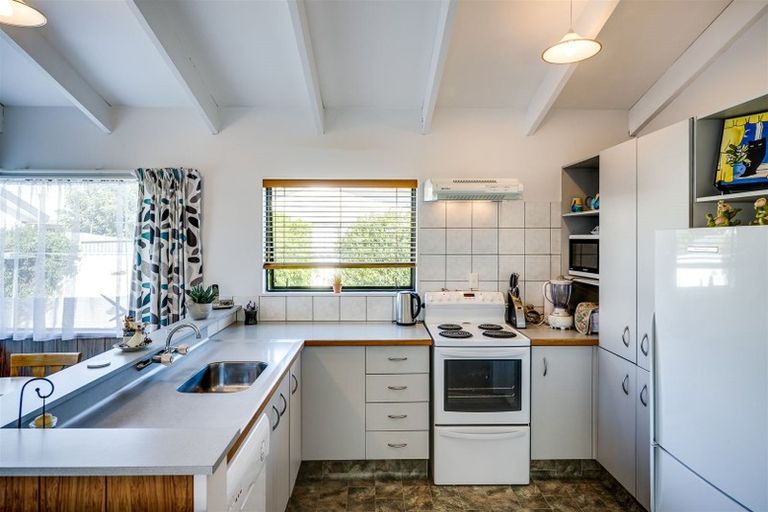 Photo of property in 76b Guppy Road, Greenmeadows, Napier, 4112