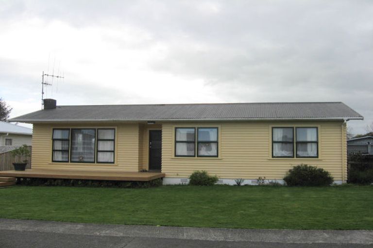 Photo of property in 143 Liverpool Street, Levin, 5510