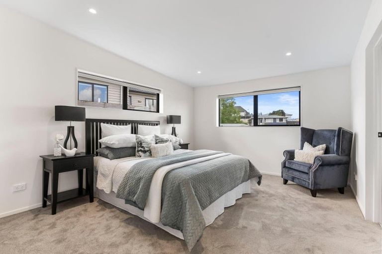 Photo of property in 5 Libby Lane, Howick, Auckland, 2010