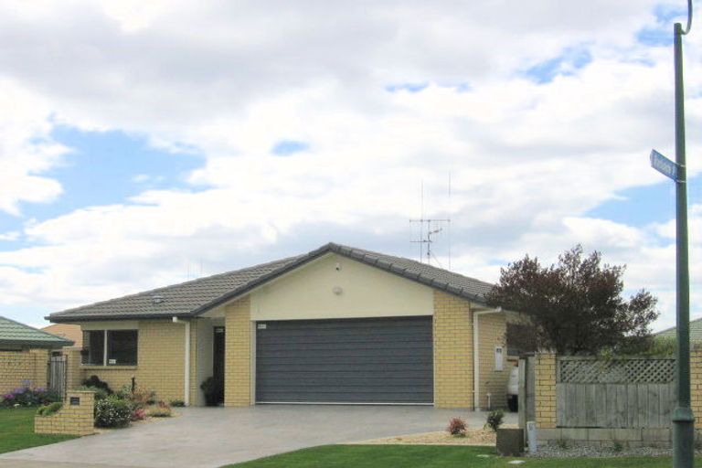 Photo of property in 5 Francevic Avenue, Mount Maunganui, 3116