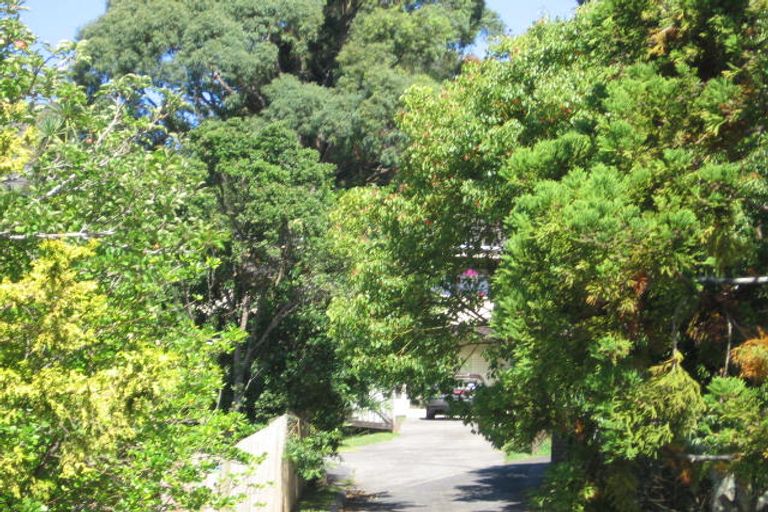 Photo of property in 1/73 Langana Avenue, Browns Bay, Auckland, 0630