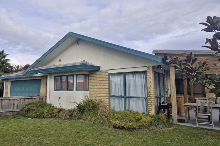 Photo of property in 34 Blake Boulevard, Papamoa Beach, Papamoa, 3118