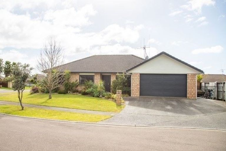 Photo of property in 15 Palomino Place, Papamoa Beach, Papamoa, 3118