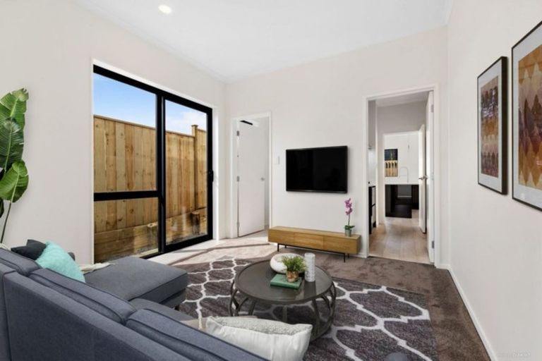 Photo of property in 36 Paripari Street, Flat Bush, Auckland, 2019