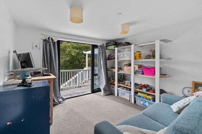 Photo of property in 140 Shaw Road, Oratia, Auckland, 0604