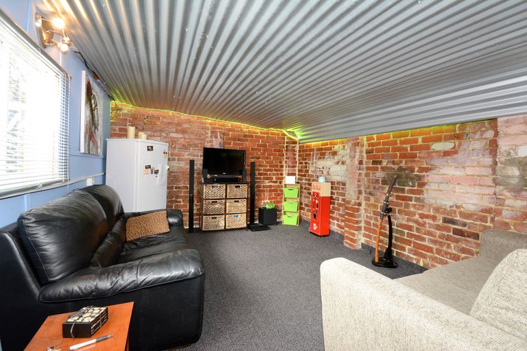 Photo of property in 2 Forbes Street, Balaclava, Dunedin, 9011