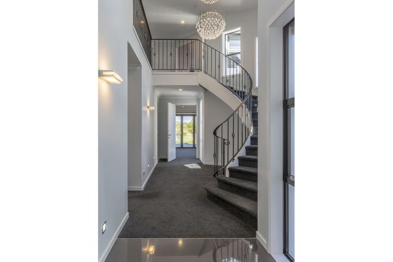 Photo of property in 13 Durham Heights, Flagstaff, Hamilton, 3210