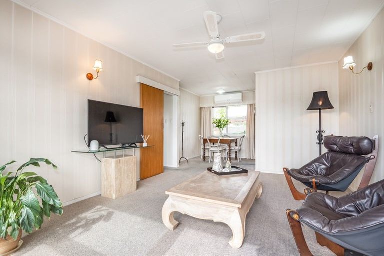 Photo of property in 1/90 Napier Road, Havelock North, 4130