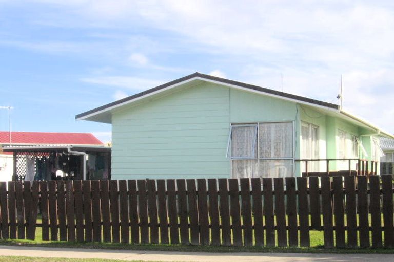 Photo of property in 32 Mckay Crescent, Dargaville, 0310