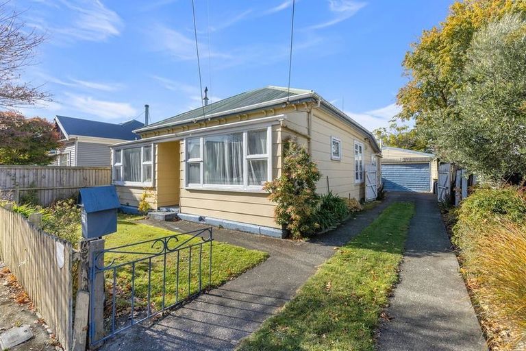 Photo of property in 26 Olliviers Road, Phillipstown, Christchurch, 8011