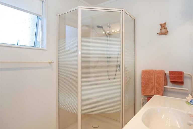 Photo of property in 28 Gouland Road, Spring Creek, 7202