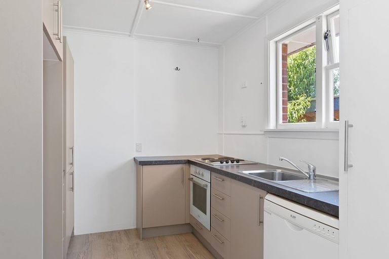 Photo of property in 8 Bronwyn Street, Mairehau, Christchurch, 8052