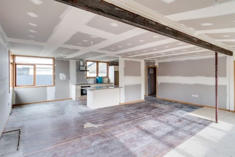 Photo of property in 2 Wycliffe Street, Onekawa, Napier, 4110