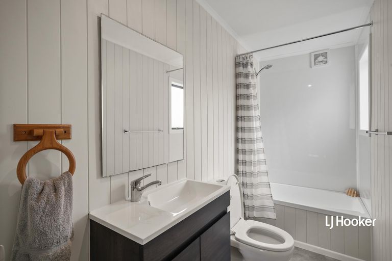 Photo of property in 19 Hanlen Avenue, Waihi Beach, 3611
